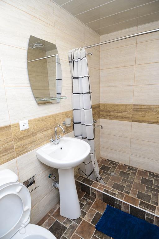Solo Room Apartment Tiflis Exterior foto